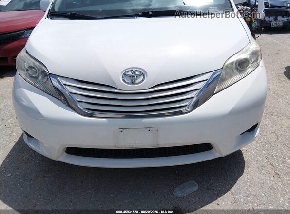 5TDKZ3DC1HS863502 2017 TOYOTA SIENNA White Front view