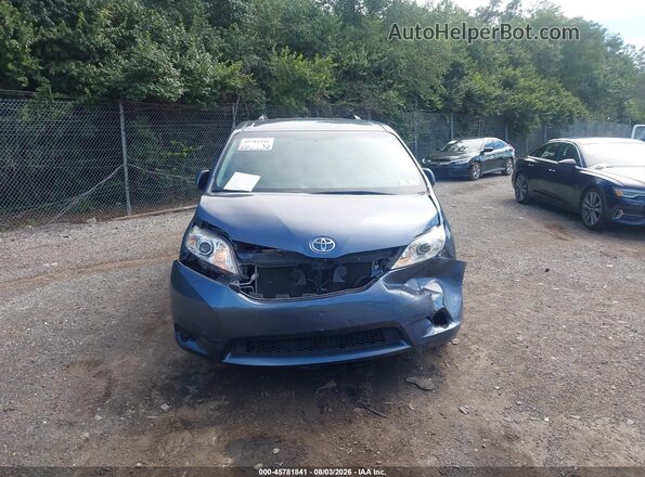 5TDKZ3DC2HS849379 2017 TOYOTA SIENNA Gray Вид щитка приладів