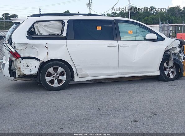 5TDKZ3DC2KS987687 2019 TOYOTA SIENNA White 