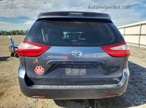 5TDKZ3DC3HS857507 2017 TOYOTA SIENNA Серый Вид сзади