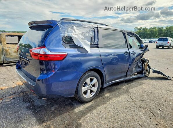 5TDKZ3DC4JS942667 2018 TOYOTA SIENNA Blue Trasero derecho