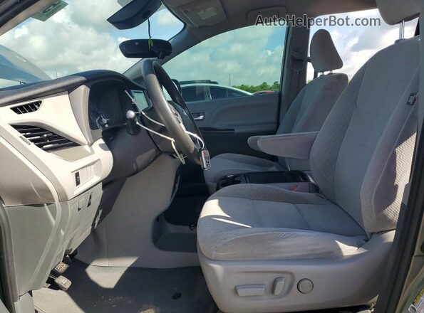 5TDKZ3DC4LS047196 2020 TOYOTA SIENNA Green Front interior view