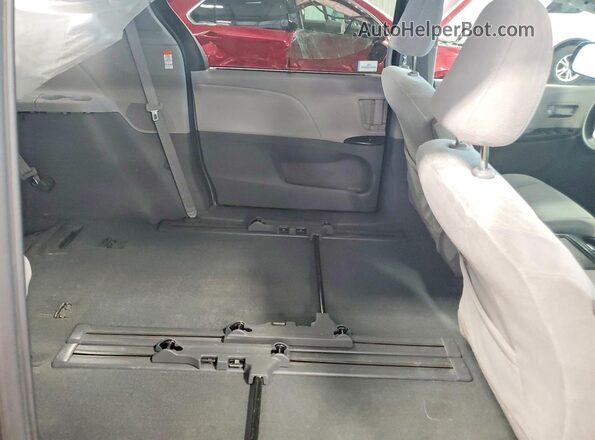 5TDKZ3DC6LS042405 2020 TOYOTA SIENNA Black უკანა სალონის ხედი