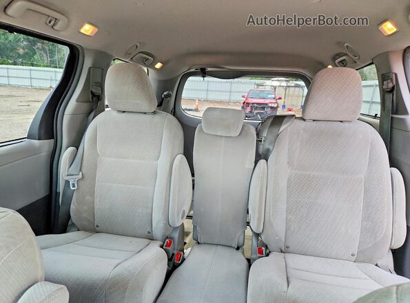 5TDKZ3DC8HS853565 2017 TOYOTA SIENNA Gray Rear seats view