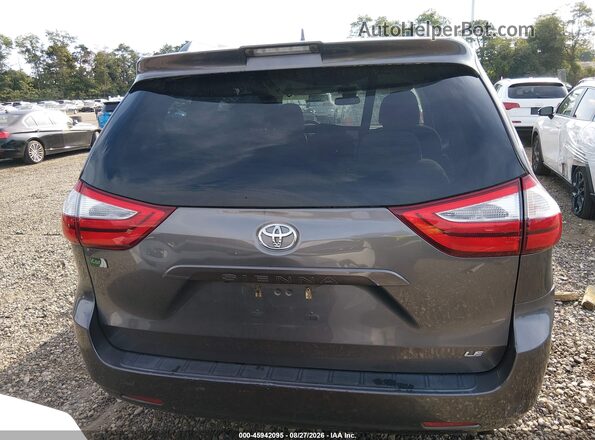 5TDKZ3DC8JS905010 2018 TOYOTA SIENNA Gray 