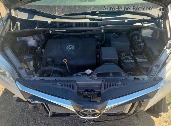 5TDKZ3DC8KS978945 2019 TOYOTA SIENNA Gray Engine compartment view