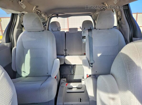 5TDKZ3DC8LS081092 2020 TOYOTA SIENNA Gray Հետևի նստատեղերի տեսք