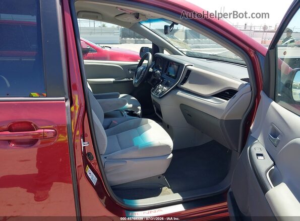 5TDKZ3DC9HS817481 2017 TOYOTA SIENNA Burgundy Vista interior delantera
