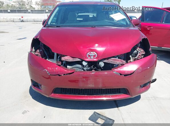 5TDKZ3DC9HS817481 2017 TOYOTA SIENNA Burgundy Vista frontal