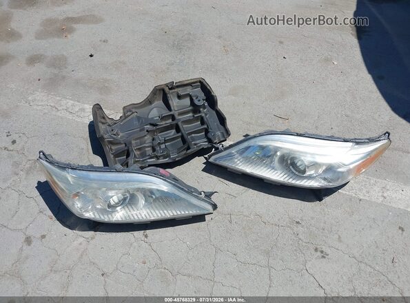 5TDKZ3DC9HS817481 2017 TOYOTA SIENNA Burgundy Vista del cuadro de instrumentos