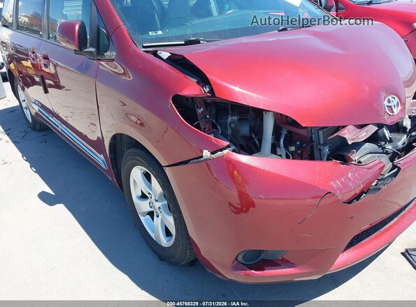 5TDKZ3DC9HS817481 2017 TOYOTA SIENNA Burgundy 