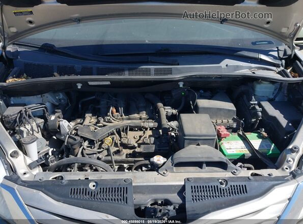 5TDKZ3DCXHS778111 2017 TOYOTA SIENNA Champagne Вид сзади
