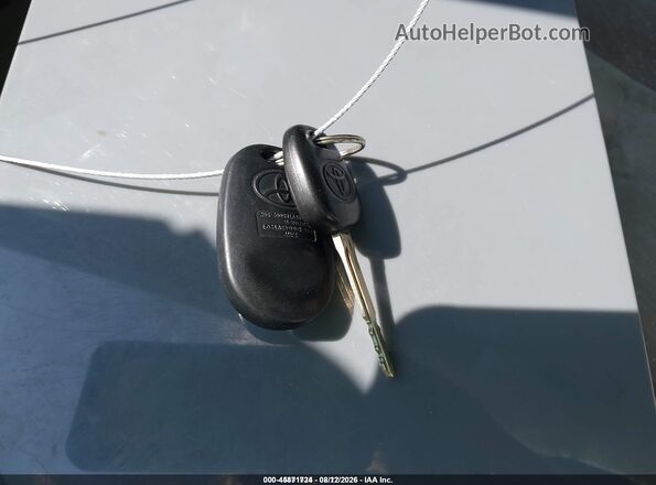 5TDKZ3DCXHS820180 2017 TOYOTA SIENNA Silver Вид панелі приладів