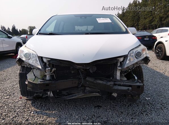 5TDKZ3DCXJS947338 2018 TOYOTA SIENNA White Vista frontal