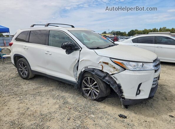 5TDKZRFH0KS307491 2019 TOYOTA HIGHLANDER White Front right