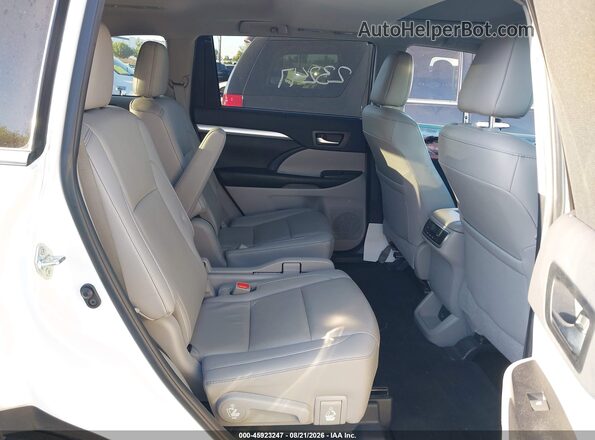 5TDKZRFH0KS365164 2019 TOYOTA HIGHLANDER White VIN կոդի պիտակի տեսք