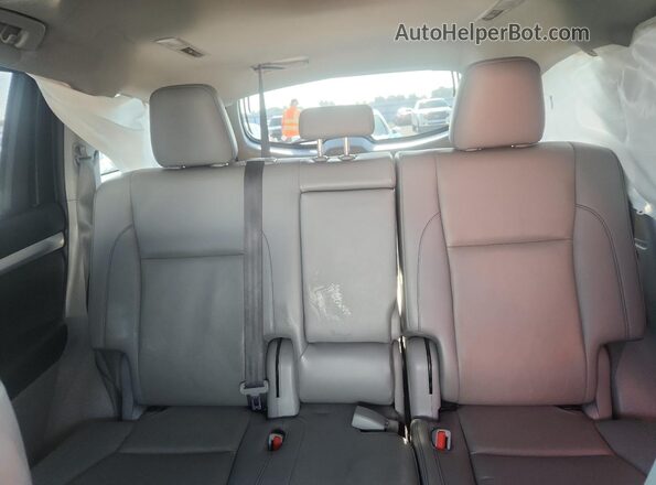 5TDKZRFH0KS567180 2019 TOYOTA HIGHLANDER Белый Вид задних сидений