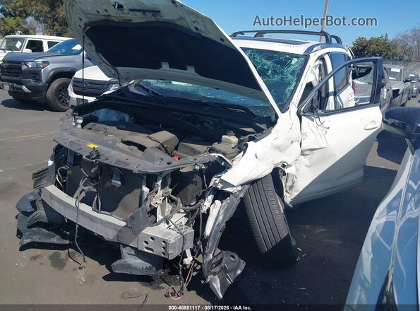 5TDKZRFH1JS540536 2018 TOYOTA HIGHLANDER White Widok z przodu