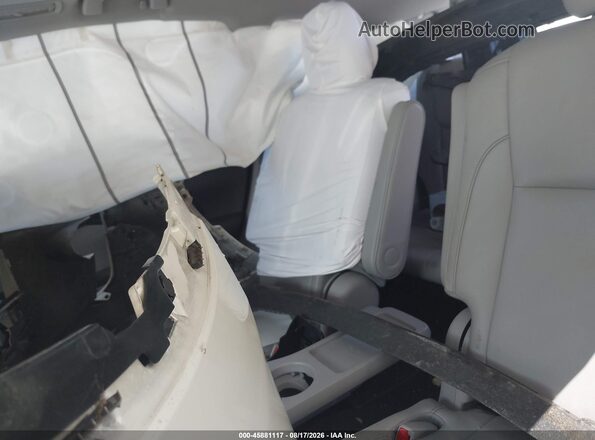 5TDKZRFH1JS540536 2018 TOYOTA HIGHLANDER White 