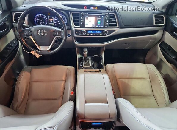 5TDKZRFH1JS546451 2018 TOYOTA HIGHLANDER White წინა პანელის ხედი