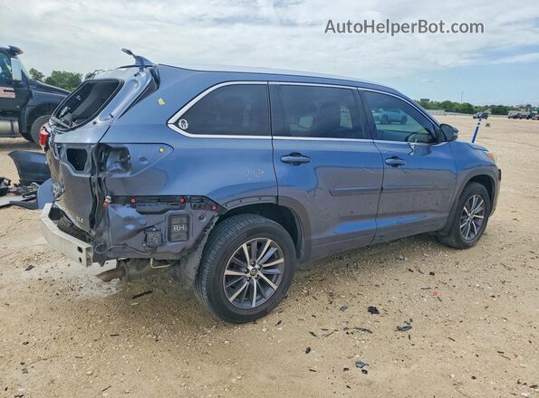 5TDKZRFH2JS236762 2018 TOYOTA HIGHLANDER Синий Задняя правая четверть
