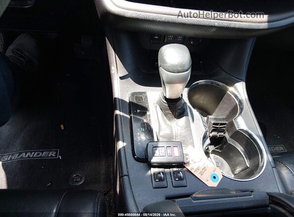 5TDKZRFH2JS531487 2018 TOYOTA HIGHLANDER Gray Вид панелі приладів