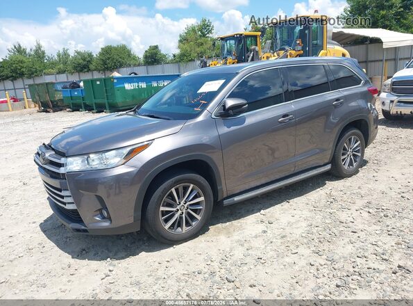 5TDKZRFH2JS549195 2018 TOYOTA HIGHLANDER Gray წინა მარცხენა ხედი სამი მეოთხედიდან