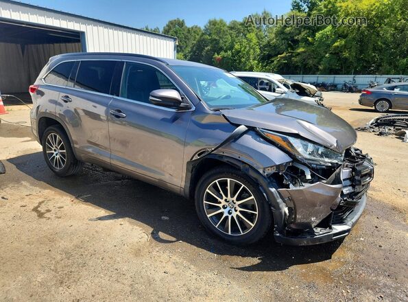 5TDKZRFH4JS282643 2018 TOYOTA HIGHLANDER Gray Առջևի աջ