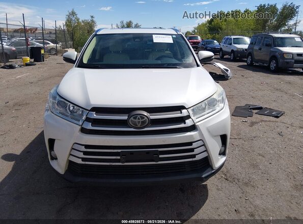 5TDKZRFH4KS309762 2019 TOYOTA HIGHLANDER White Instrument cluster view