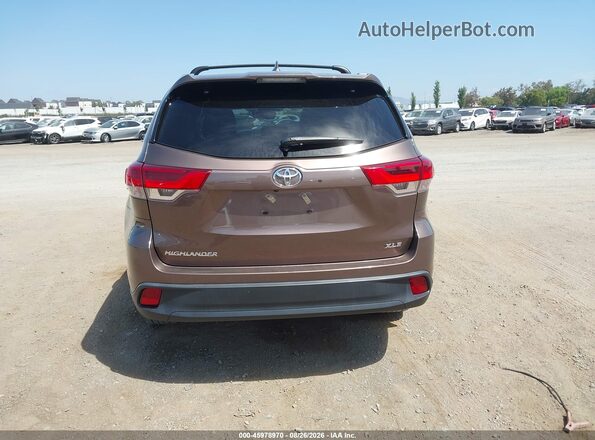 5TDKZRFH4KS328408 2019 TOYOTA HIGHLANDER Beige 