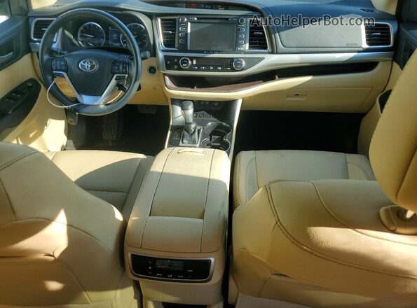 5TDKZRFH5HS190810 2017 TOYOTA HIGHLANDER Maroon წინა პანელის ხედი