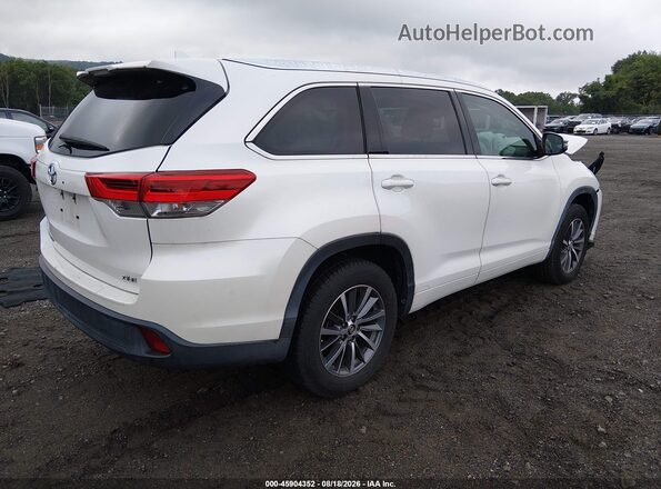 5TDKZRFH5JS267245 2018 TOYOTA HIGHLANDER White Rear right