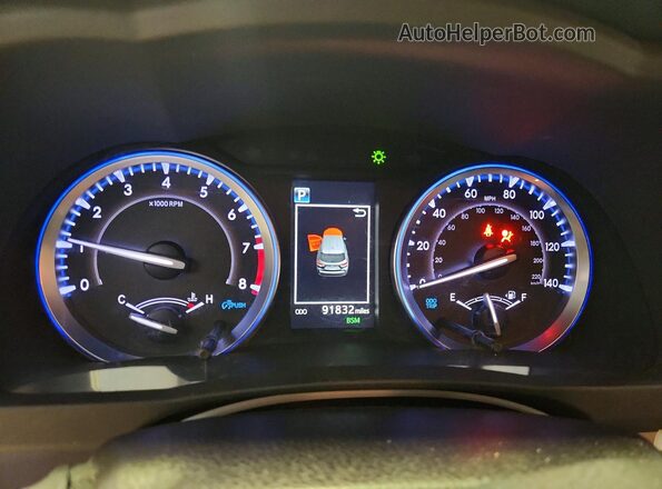 5TDKZRFH5KS566381 2019 TOYOTA HIGHLANDER White Widok zestawu wskaźników