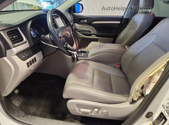 5TDKZRFH5KS566381 2019 TOYOTA HIGHLANDER White Widok wnętrza z przodu