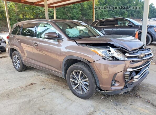 5TDKZRFH6HS223880 2017 TOYOTA HIGHLANDER Brown Przód prawy