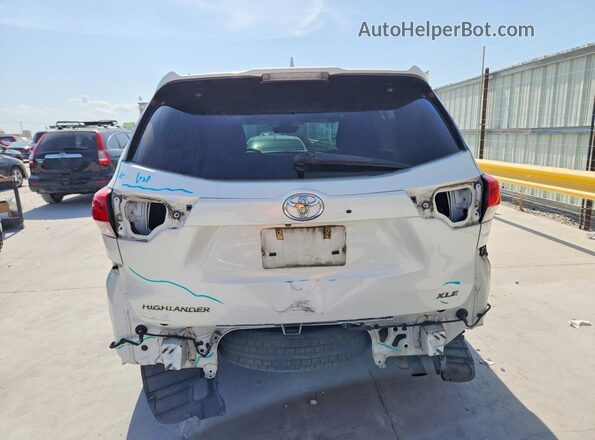5TDKZRFH6HS521197 2017 TOYOTA HIGHLANDER White უკანა ხედი