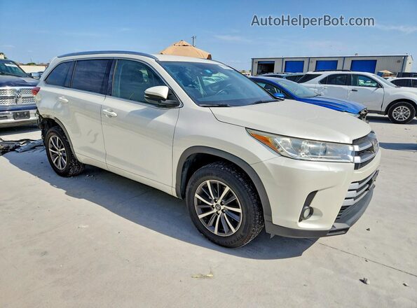5TDKZRFH6HS521197 2017 TOYOTA HIGHLANDER White წინა მარჯვენა