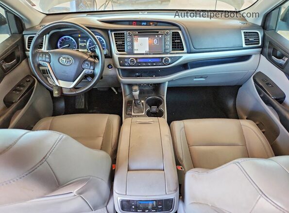 5TDKZRFH6KS296965 2019 TOYOTA HIGHLANDER Green Dashboard view