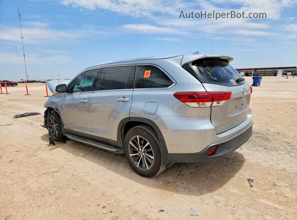 5TDKZRFH7KS321999 2019 TOYOTA HIGHLANDER Silver Tył lewy
