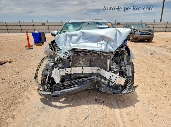 5TDKZRFH7KS321999 2019 TOYOTA HIGHLANDER Silver Widok z przodu
