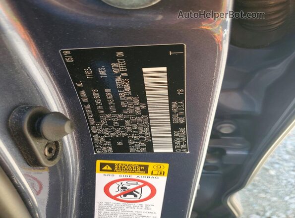 5TDKZRFH8JS267630 2018 TOYOTA HIGHLANDER Серебряный Панорамный вид салона 360°