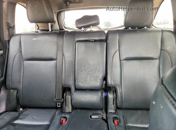 5TDKZRFH8JS531980 2018 TOYOTA HIGHLANDER Black Вид задніх сидінь