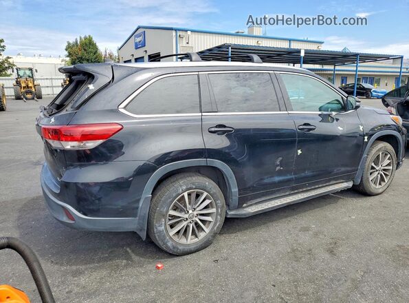 5TDKZRFH8JS543031 2018 TOYOTA HIGHLANDER Black Задня права чверть