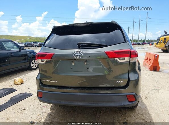 5TDKZRFHXJS248366 2018 TOYOTA HIGHLANDER Green 