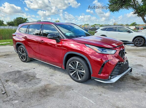 5TDLZRAH4MS067635 2021 TOYOTA HIGHLANDER Красный Передняя правая четверть