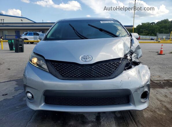 5TDXK3DC8GS719387 2016 TOYOTA SIENNA Silver Вид спереду