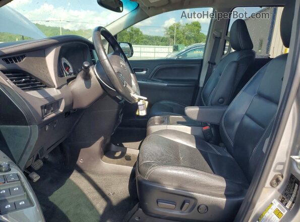5TDXK3DC8GS719387 2016 TOYOTA SIENNA Silver Вид салону спереду