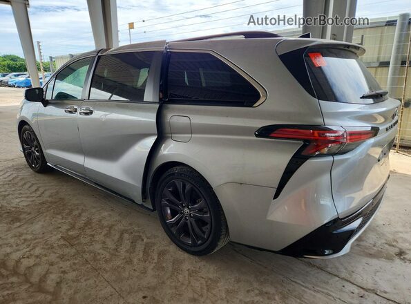 5TDXRKEC1PS170586 2023 TOYOTA SIENNA Silver Հետևի ձախ