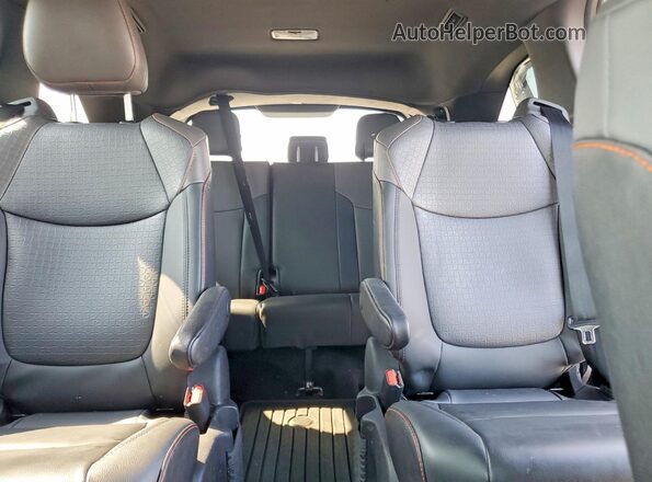 5TDXRKEC2MS052817 2021 TOYOTA SIENNA Gray Widok tylnych siedzeń