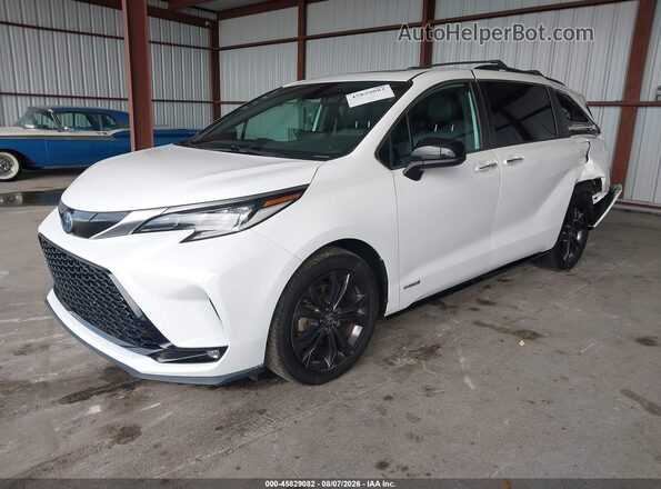 5TDXRKEC4MS007765 2021 TOYOTA SIENNA White Առջևի ձախ երեք քառորդ տեսարան